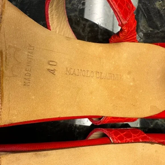 Manolo Blahnik Red Leather Croc Embossed Double Strap Sandals 40 8.5 9 Luxury - Picture 10 of 11